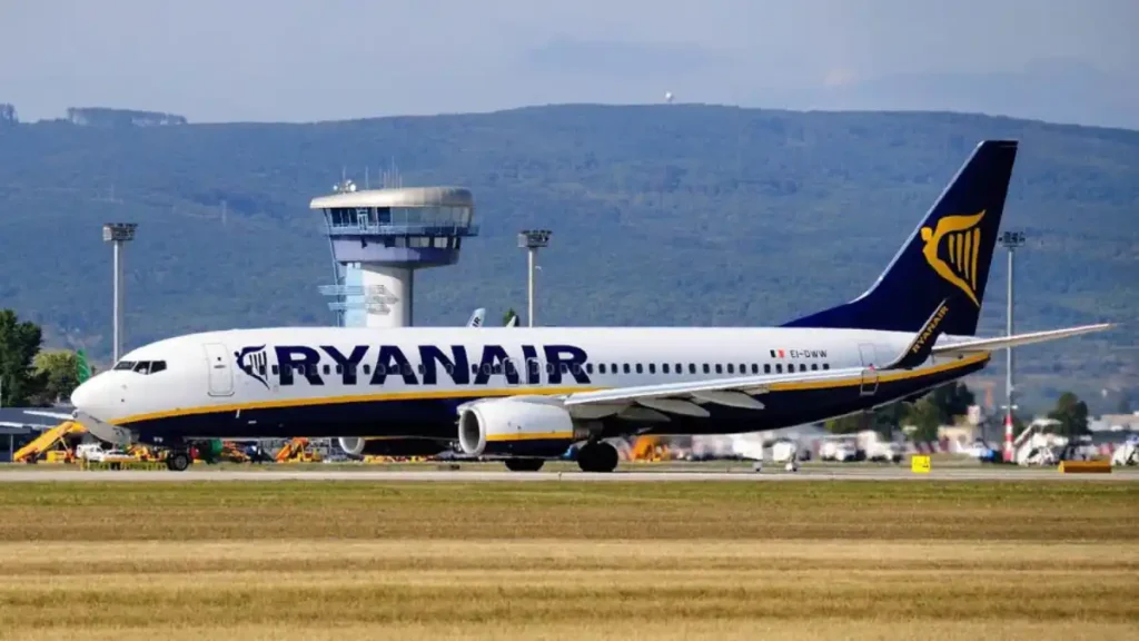 letisko bratislava lietadlo spolocnosti ryanair